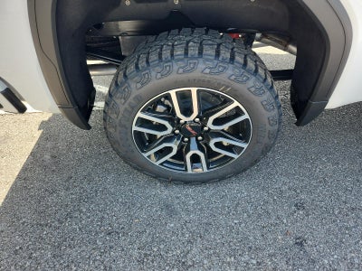 2026 GMC Sierra 1500 Crew Cab Short Box 4-Wheel Drive AT4