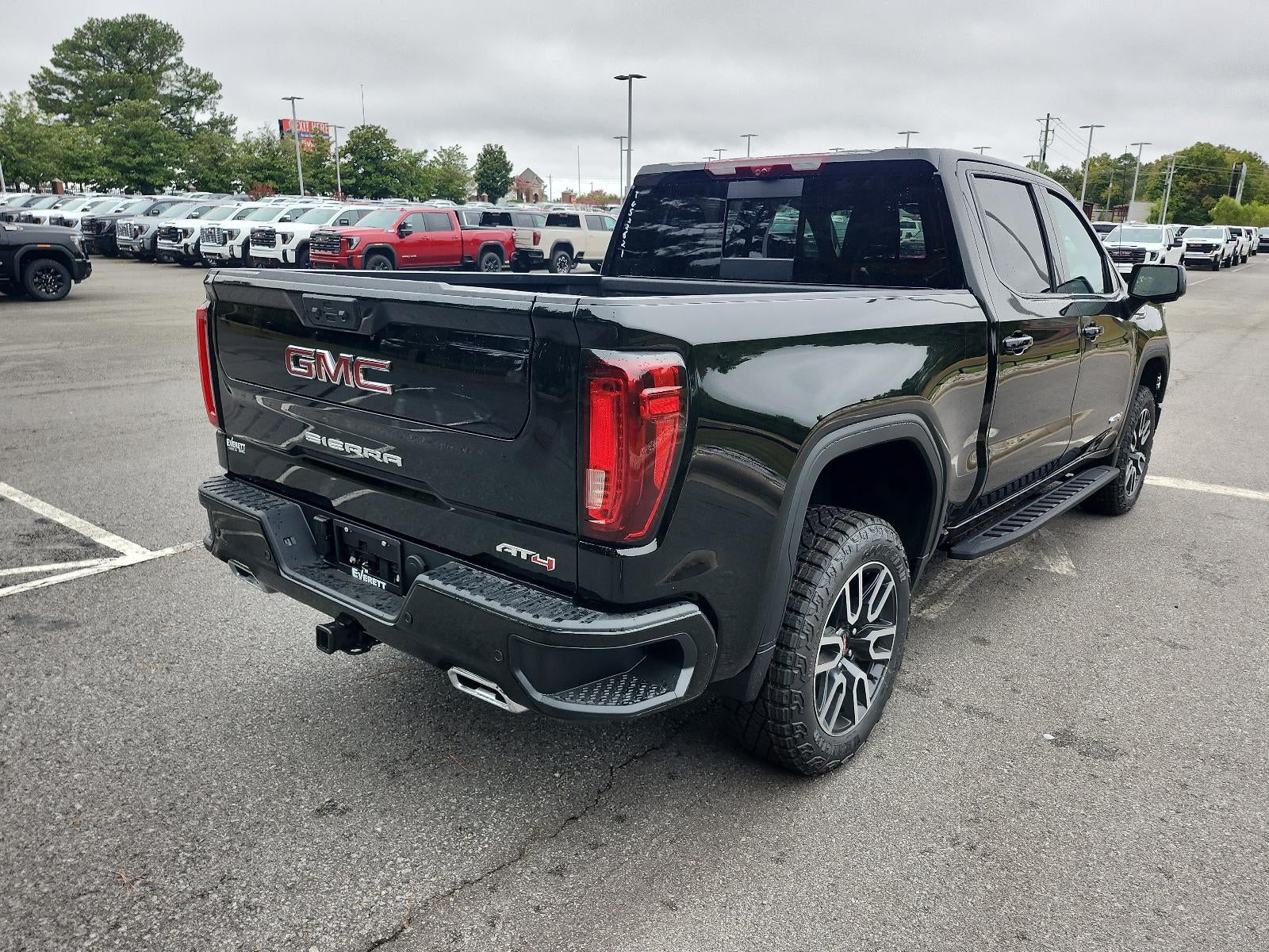 2026 GMC Sierra 1500 Crew Cab Short Box 4-Wheel Drive AT4