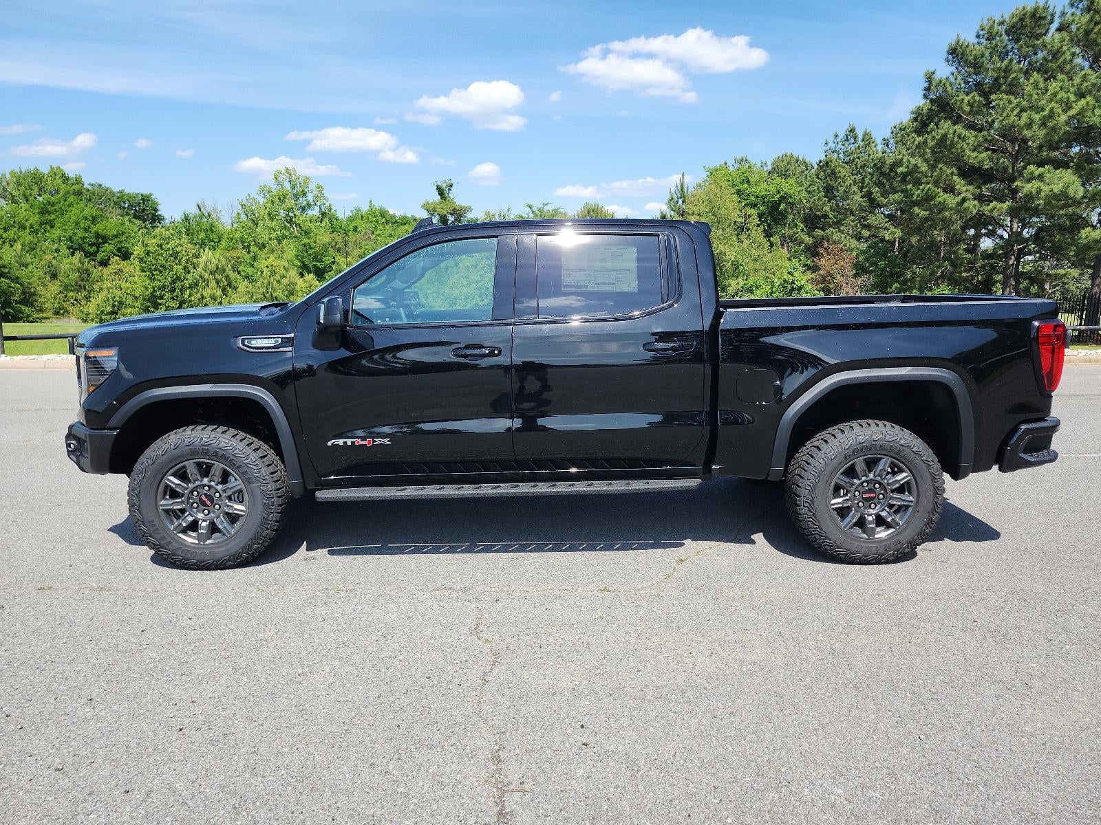2026 GMC Sierra 1500 Crew Cab Short Box 4-Wheel Drive AT4X