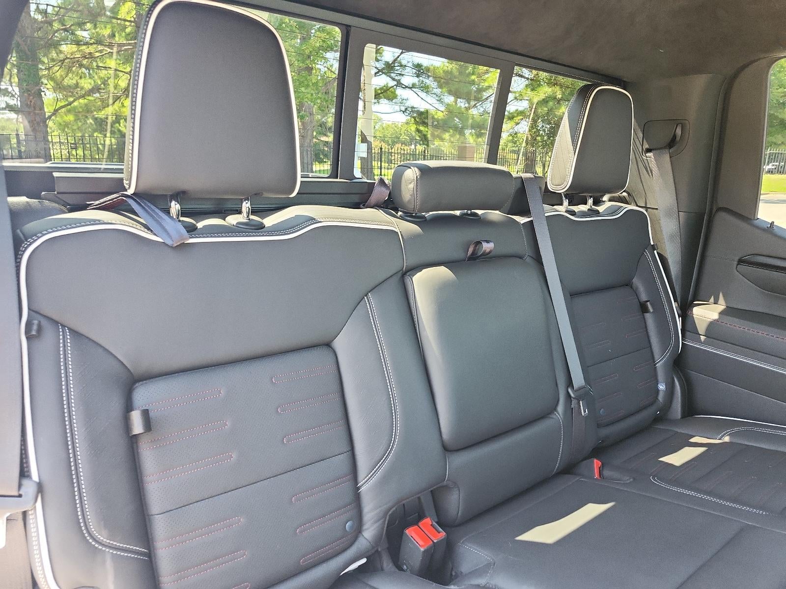 2024 GMC Sierra 1500 AT4X