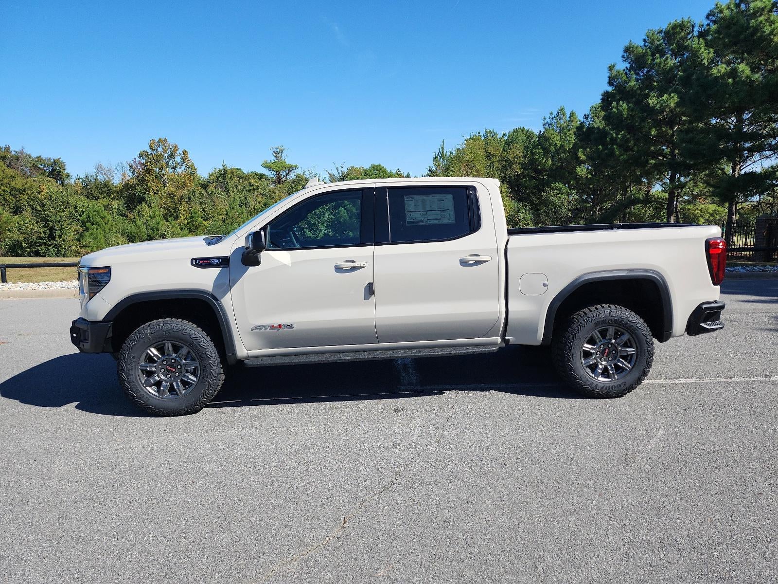 2026 GMC Sierra 1500 Crew Cab Short Box 4-Wheel Drive AT4X