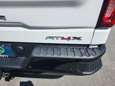 2025 GMC Sierra 1500 AT4X