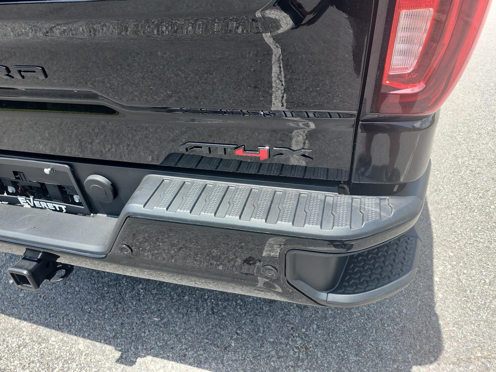 2026 GMC Sierra 1500 Crew Cab Short Box 4-Wheel Drive AT4X