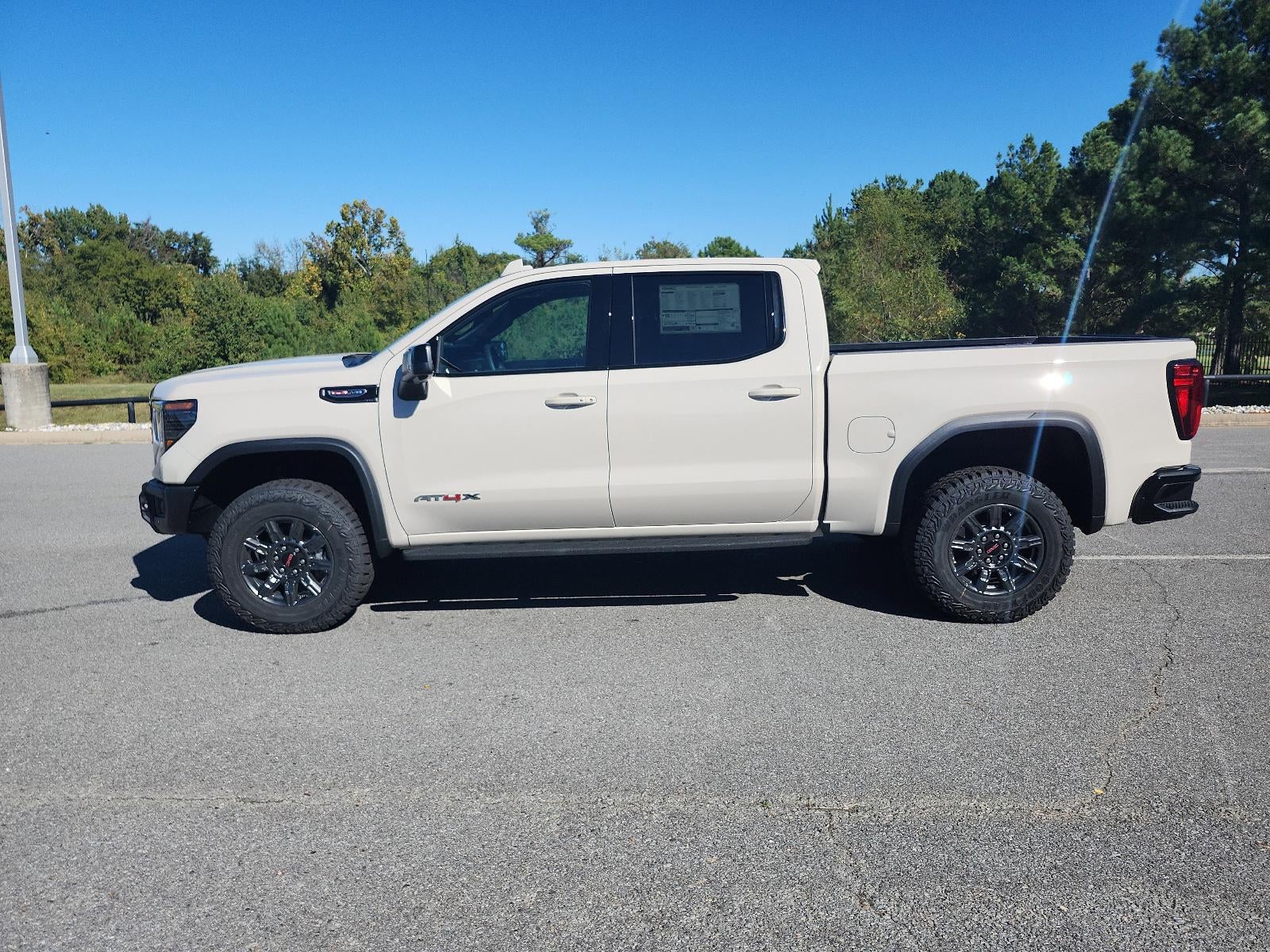 2026 GMC Sierra 1500 Crew Cab Short Box 4-Wheel Drive AT4X