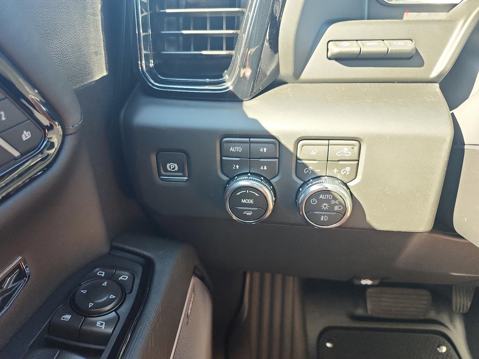 2026 GMC Sierra 1500 Crew Cab Short Box 4-Wheel Drive AT4X