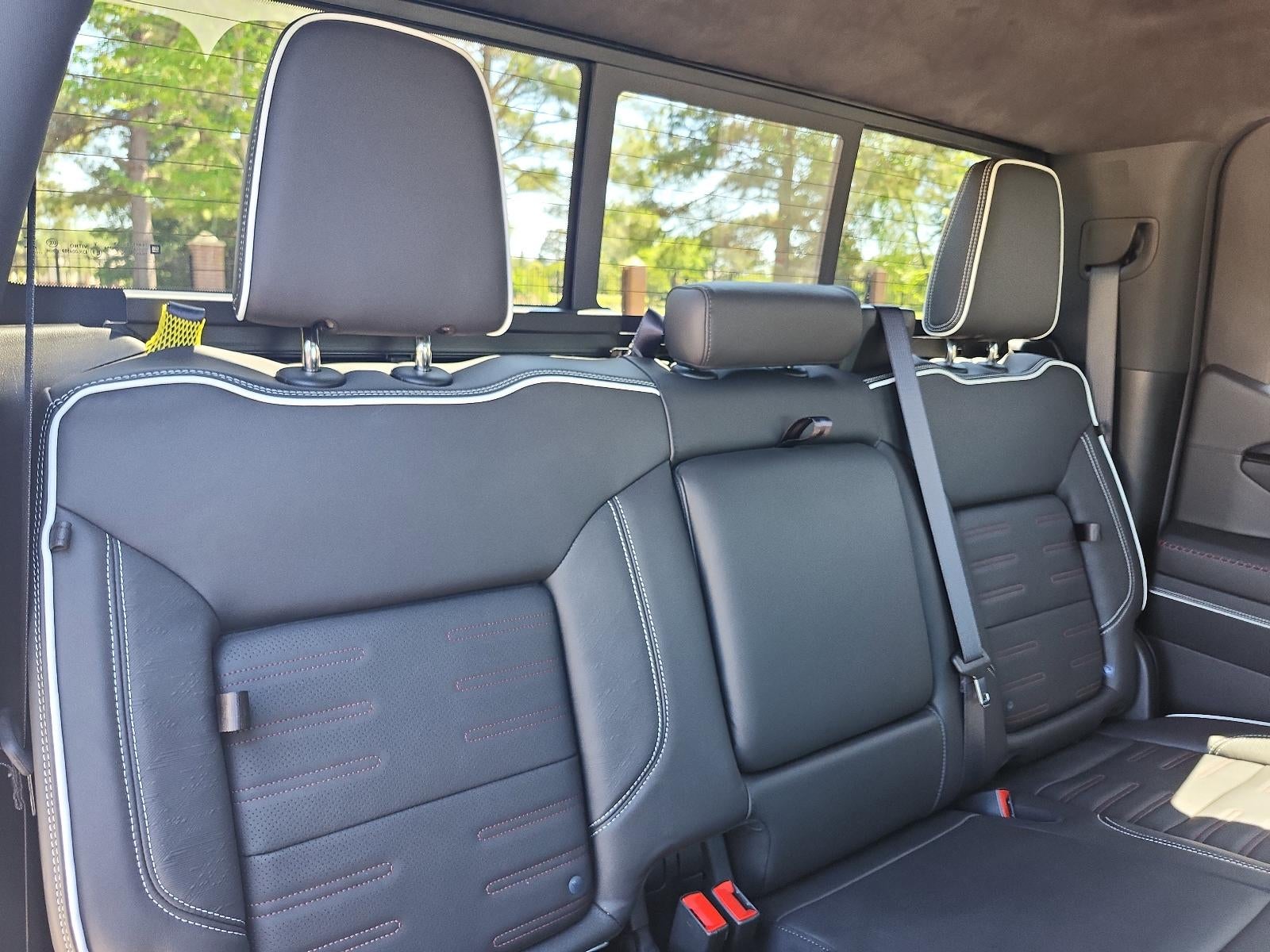 2025 GMC Sierra 1500 AT4X