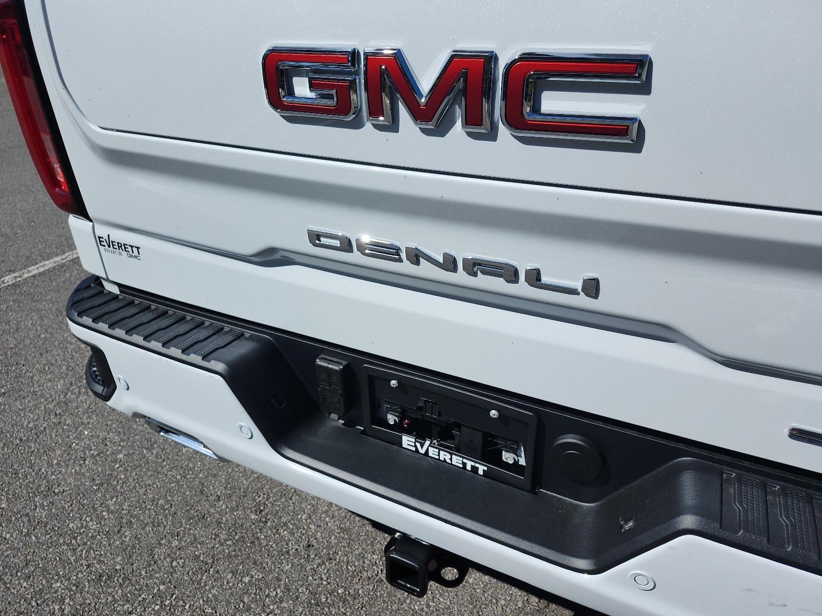 2026 GMC Sierra 1500 Crew Cab Short Box 4-Wheel Drive Denali