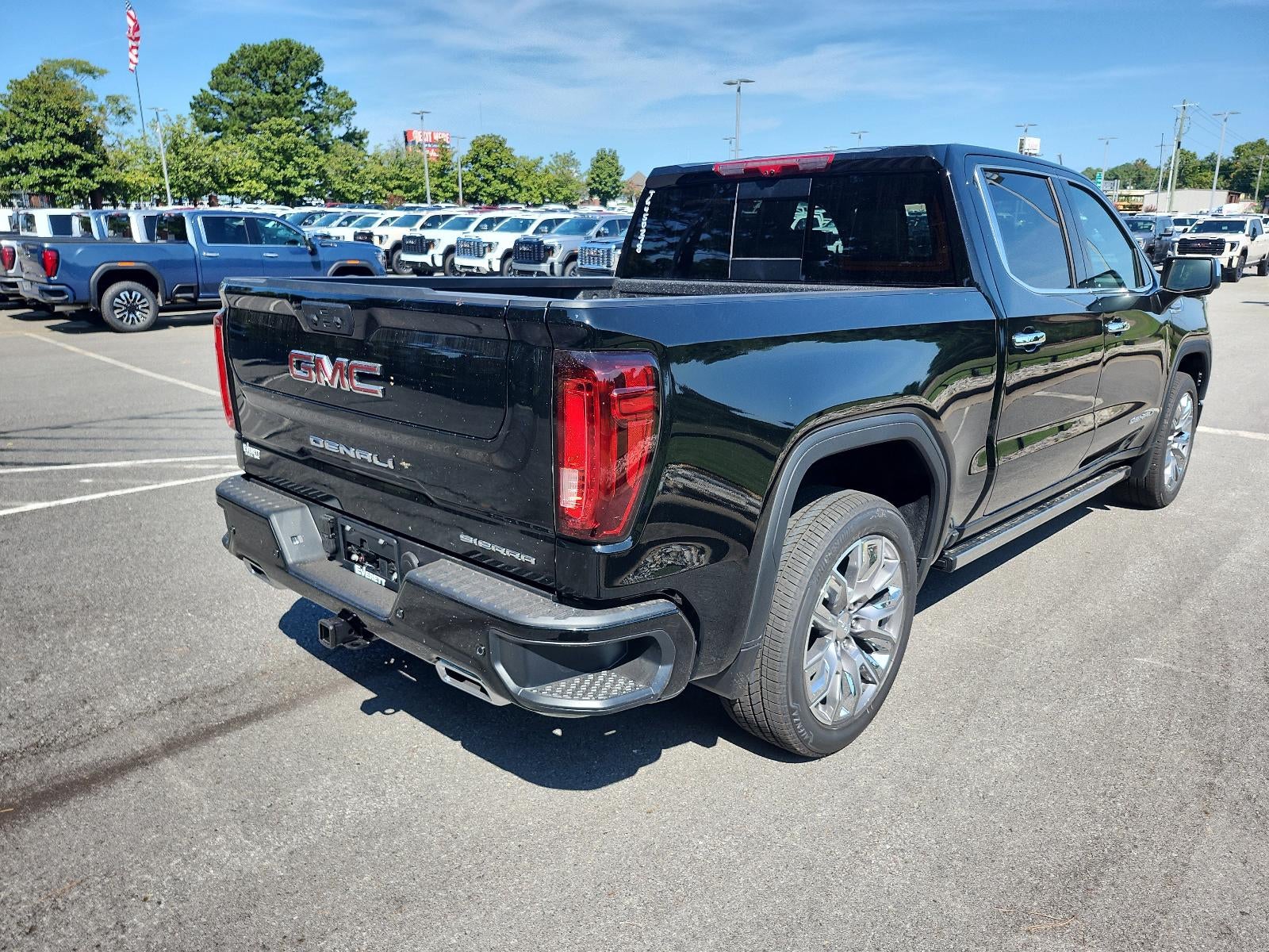 2026 GMC Sierra 1500 Crew Cab Short Box 4-Wheel Drive Denali