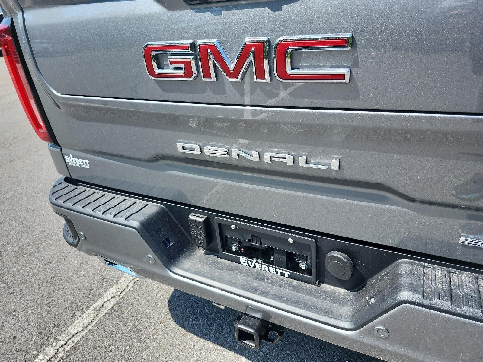 2026 GMC Sierra 1500 Crew Cab Short Box 4-Wheel Drive Denali