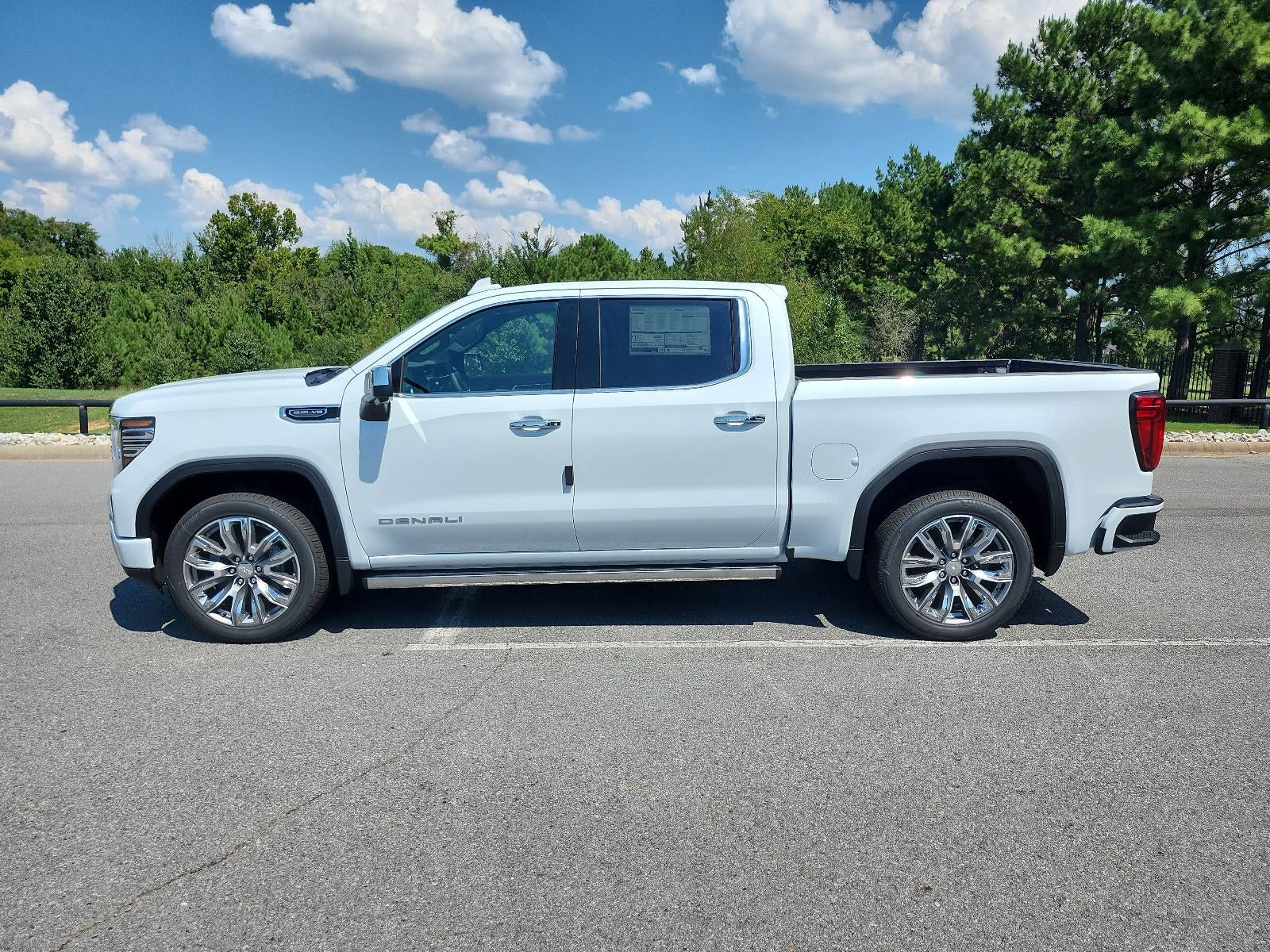 2026 GMC Sierra 1500 Crew Cab Short Box 4-Wheel Drive Denali