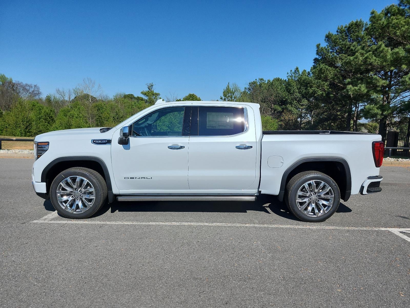 2026 GMC Sierra 1500 Crew Cab Short Box 4-Wheel Drive Denali