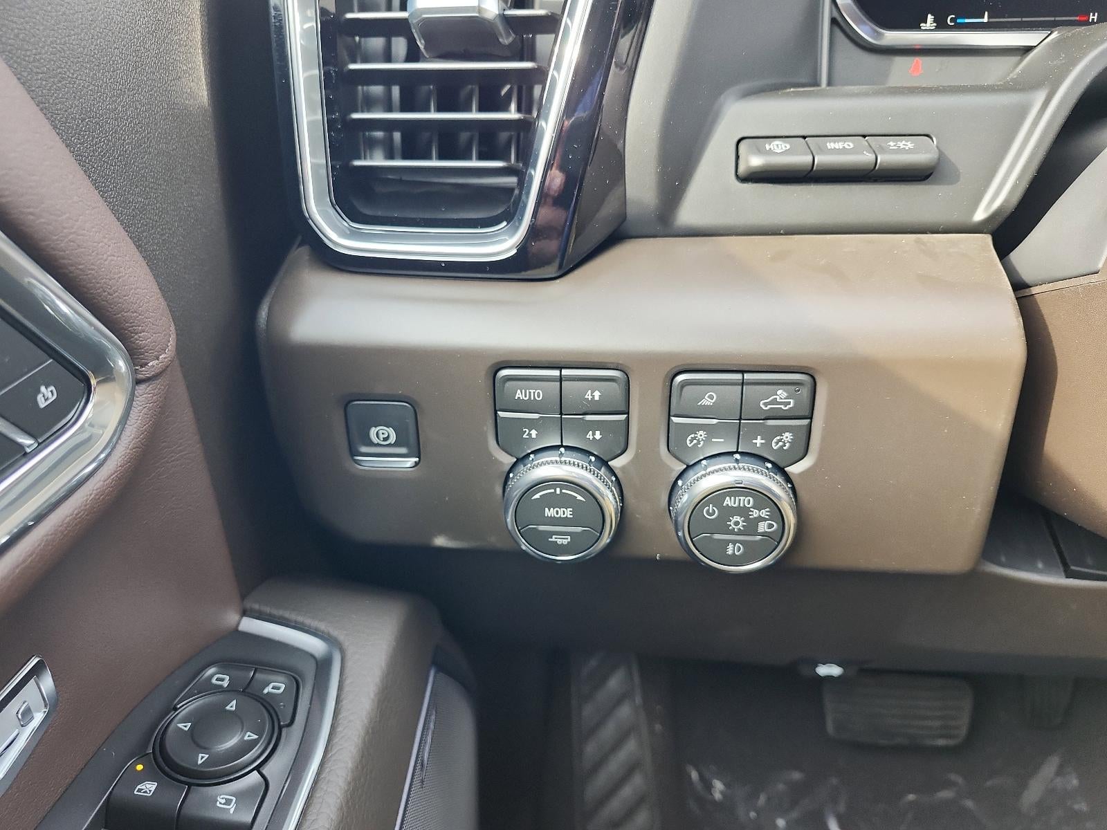 2026 GMC Sierra 1500 Crew Cab Short Box 4-Wheel Drive Denali