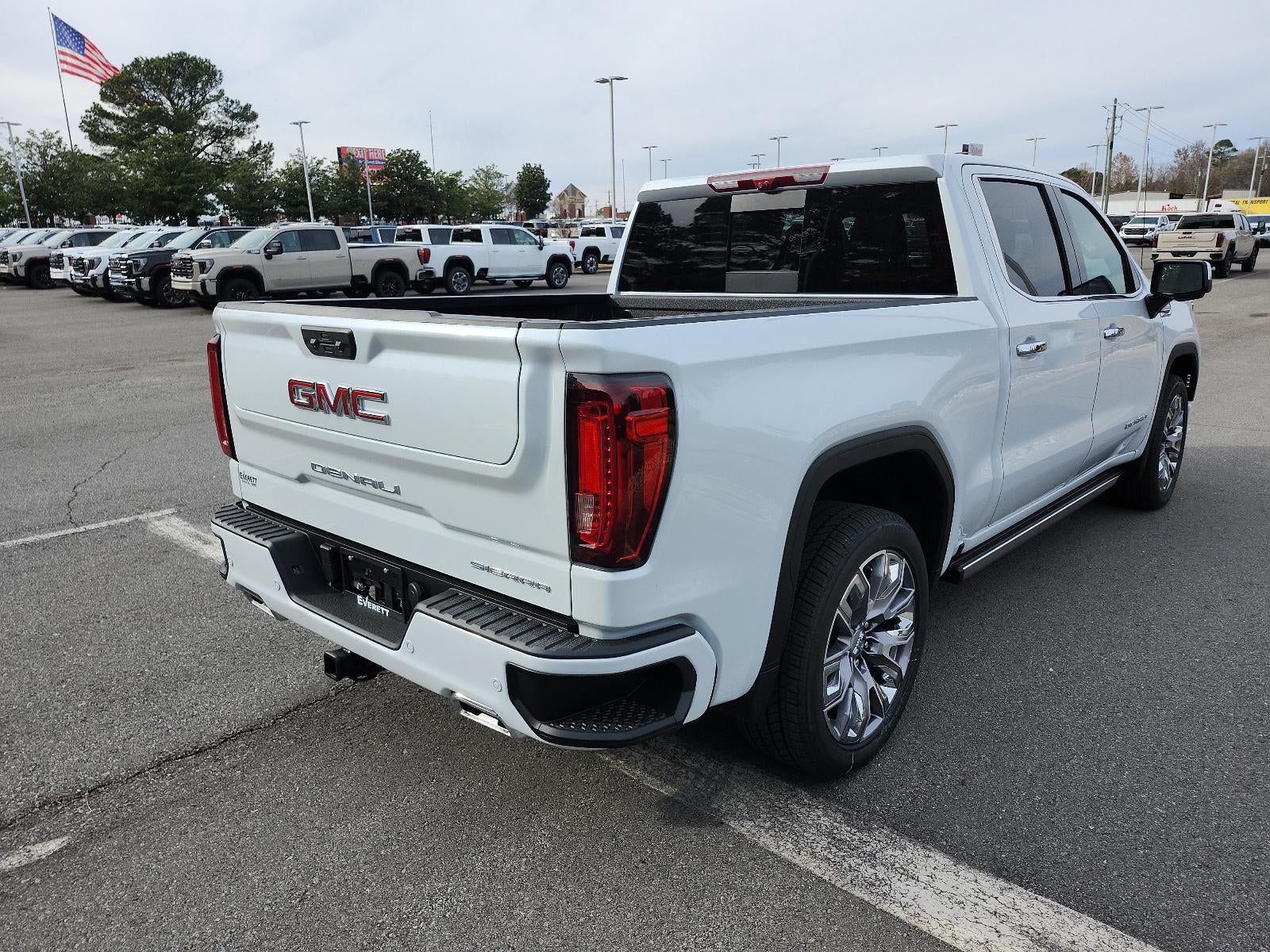 2026 GMC Sierra 1500 Crew Cab Short Box 4-Wheel Drive Denali