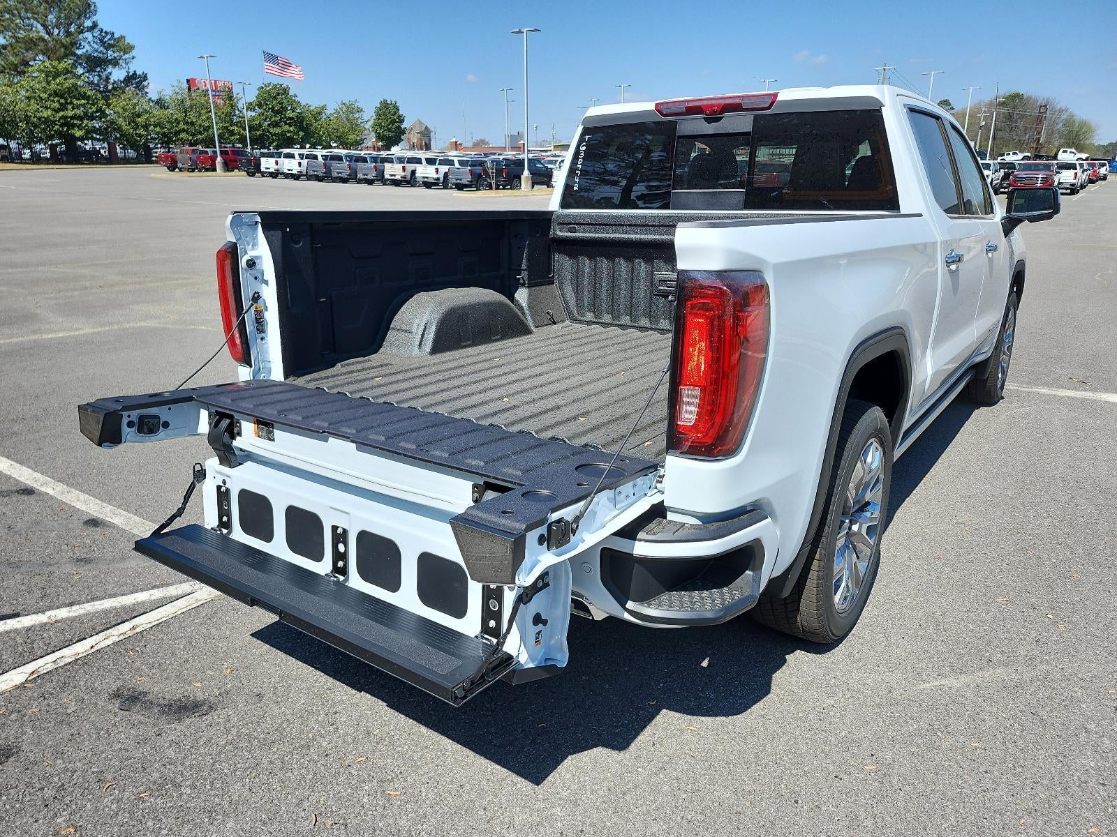 2026 GMC Sierra 1500 Crew Cab Short Box 4-Wheel Drive Denali