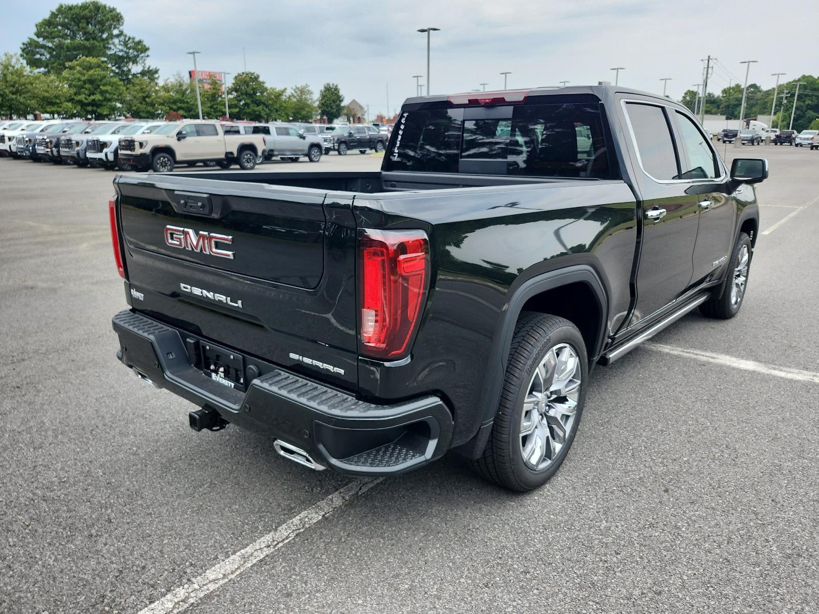 2026 GMC Sierra 1500 Crew Cab Short Box 4-Wheel Drive Denali