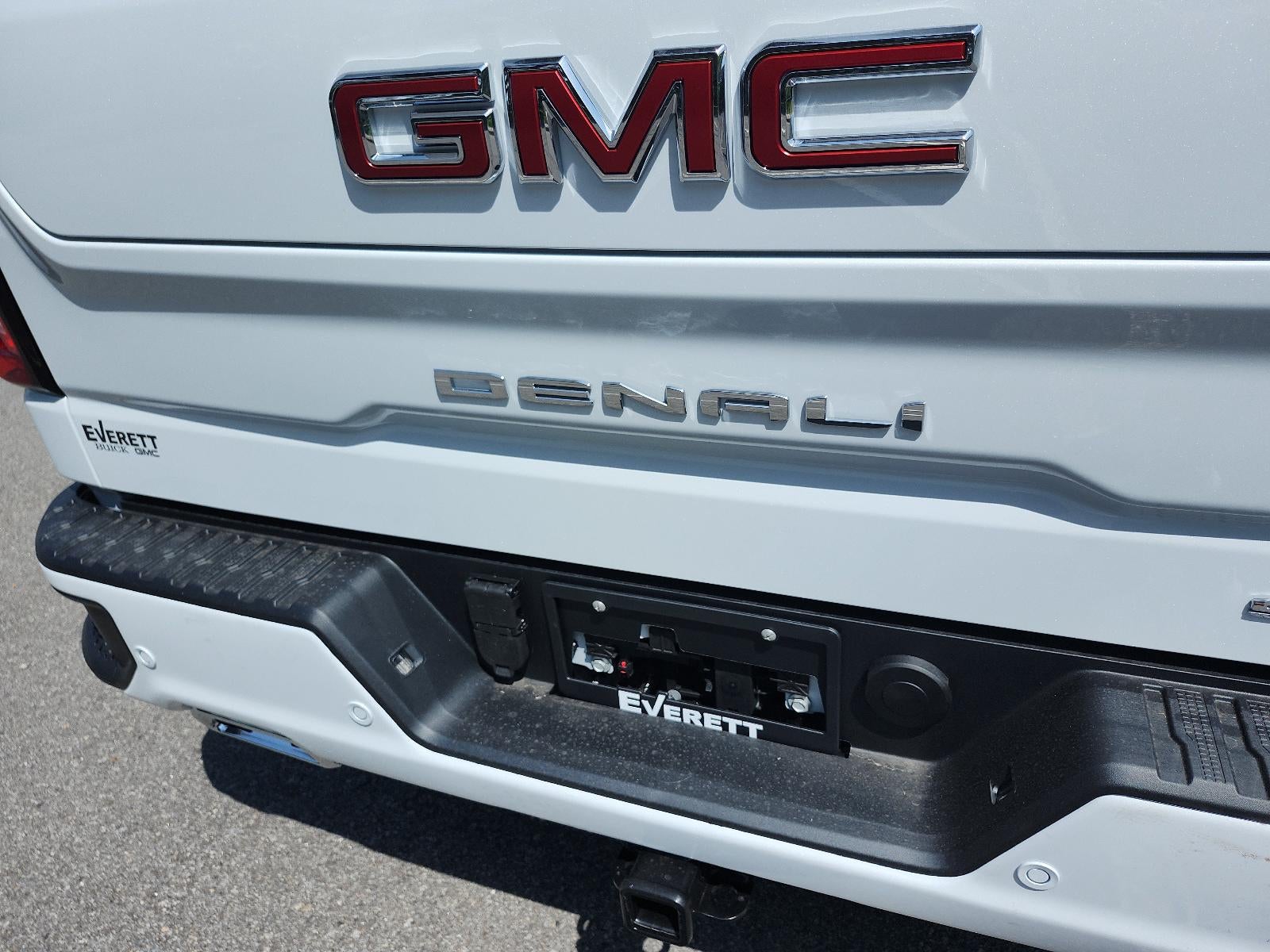 2026 GMC Sierra 1500 Crew Cab Short Box 4-Wheel Drive Denali