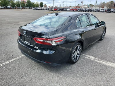 2023 Toyota Camry Hybrid XLE