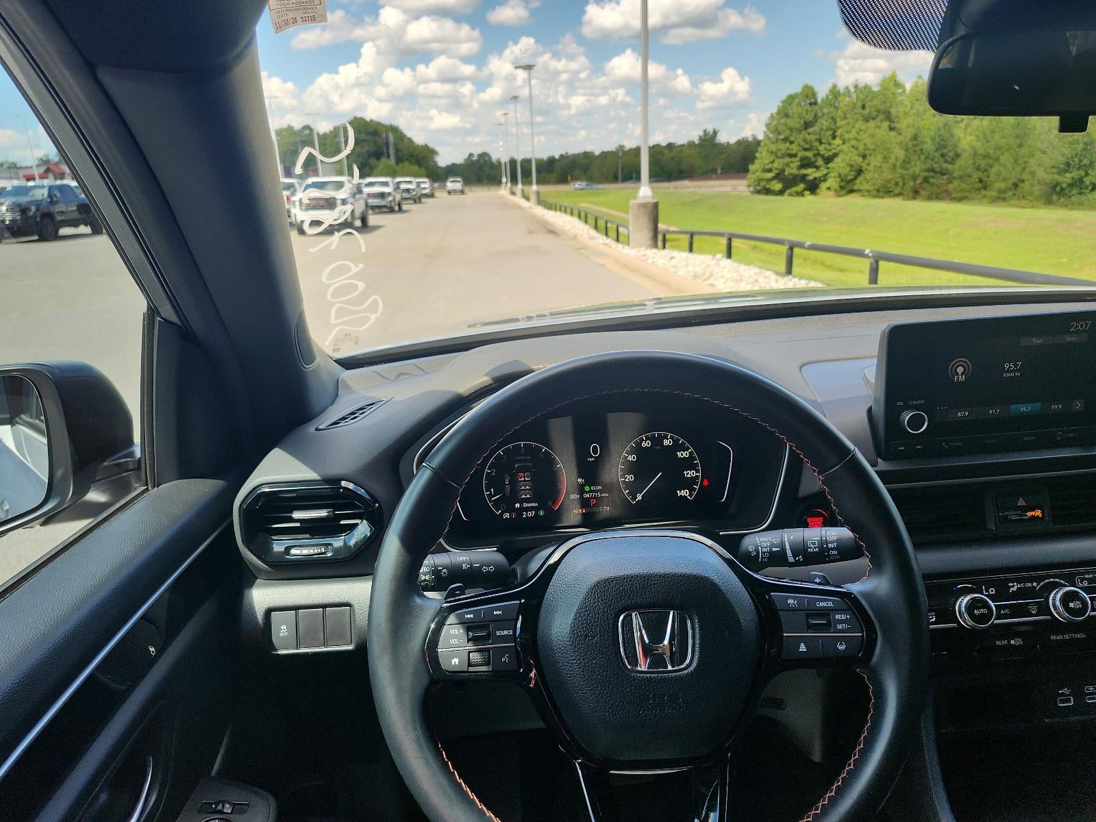 2025 Honda Pilot Sport