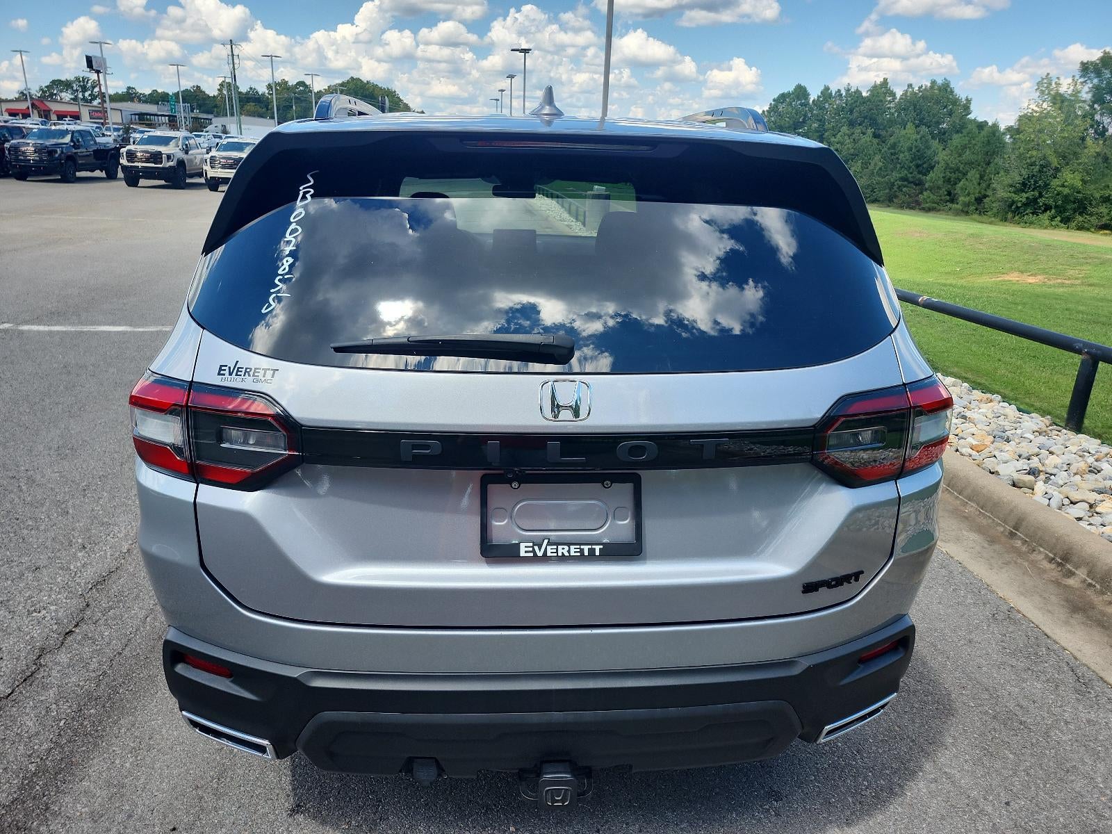 2025 Honda Pilot Sport