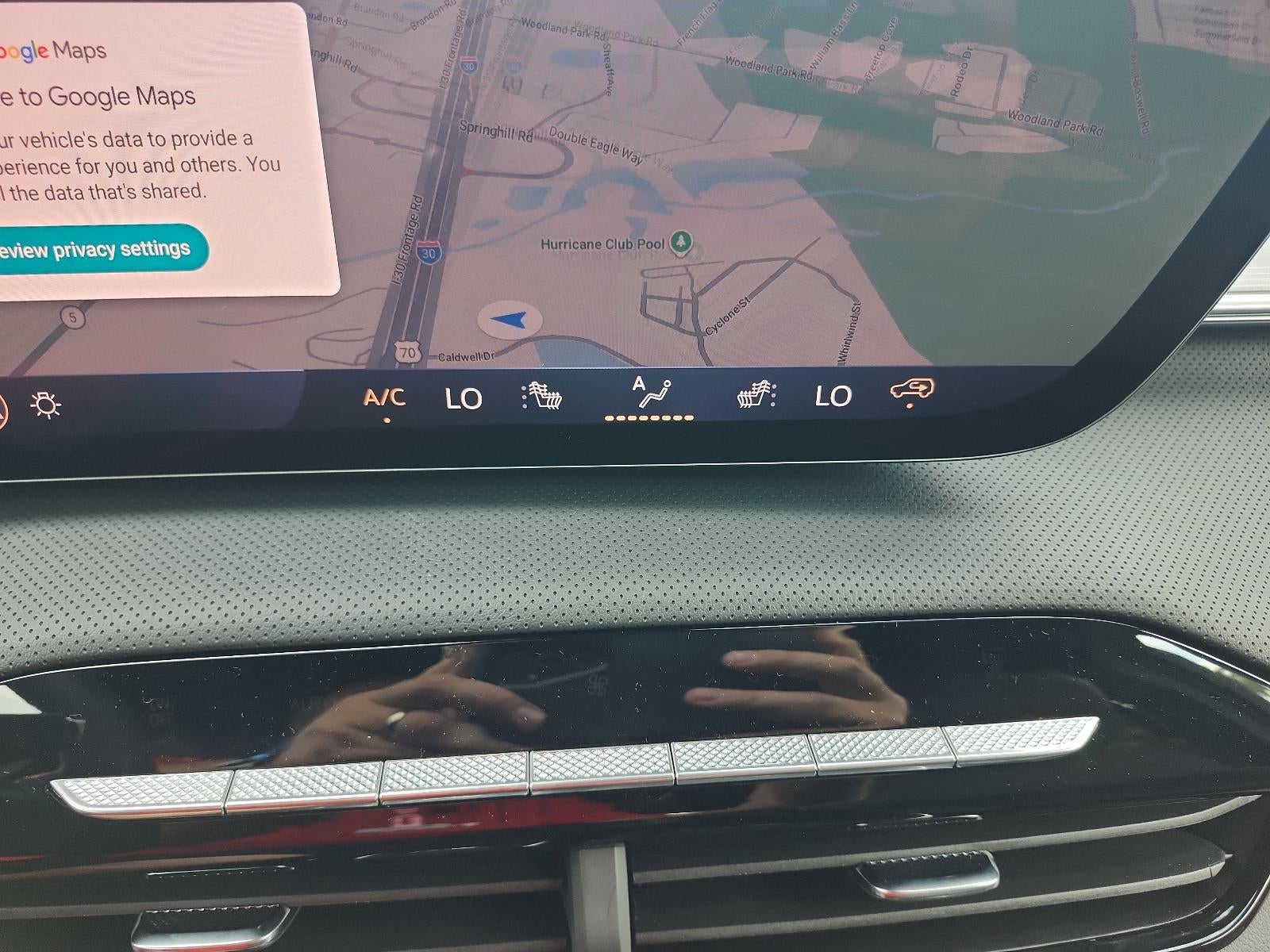 2027 Buick Enclave 4dr Preferred w/1SD