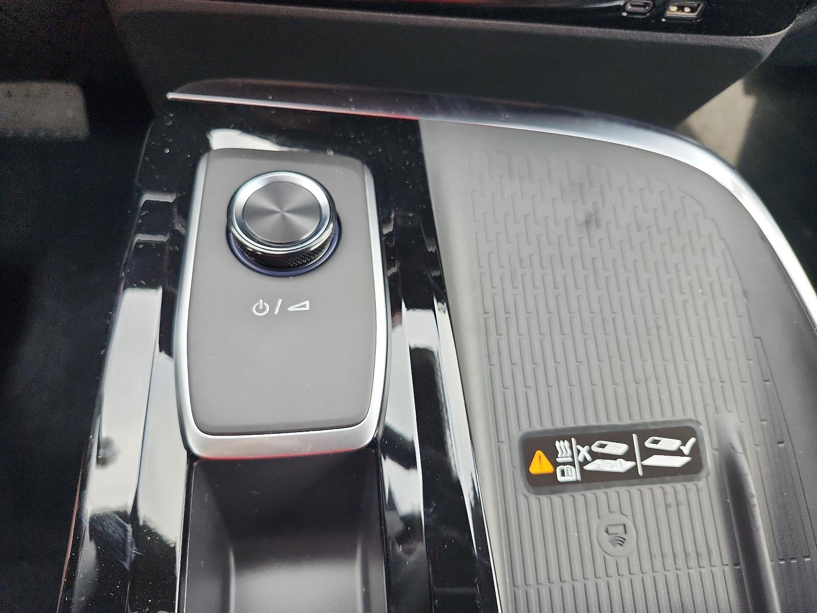 2027 Buick Enclave 4dr Preferred w/1SD