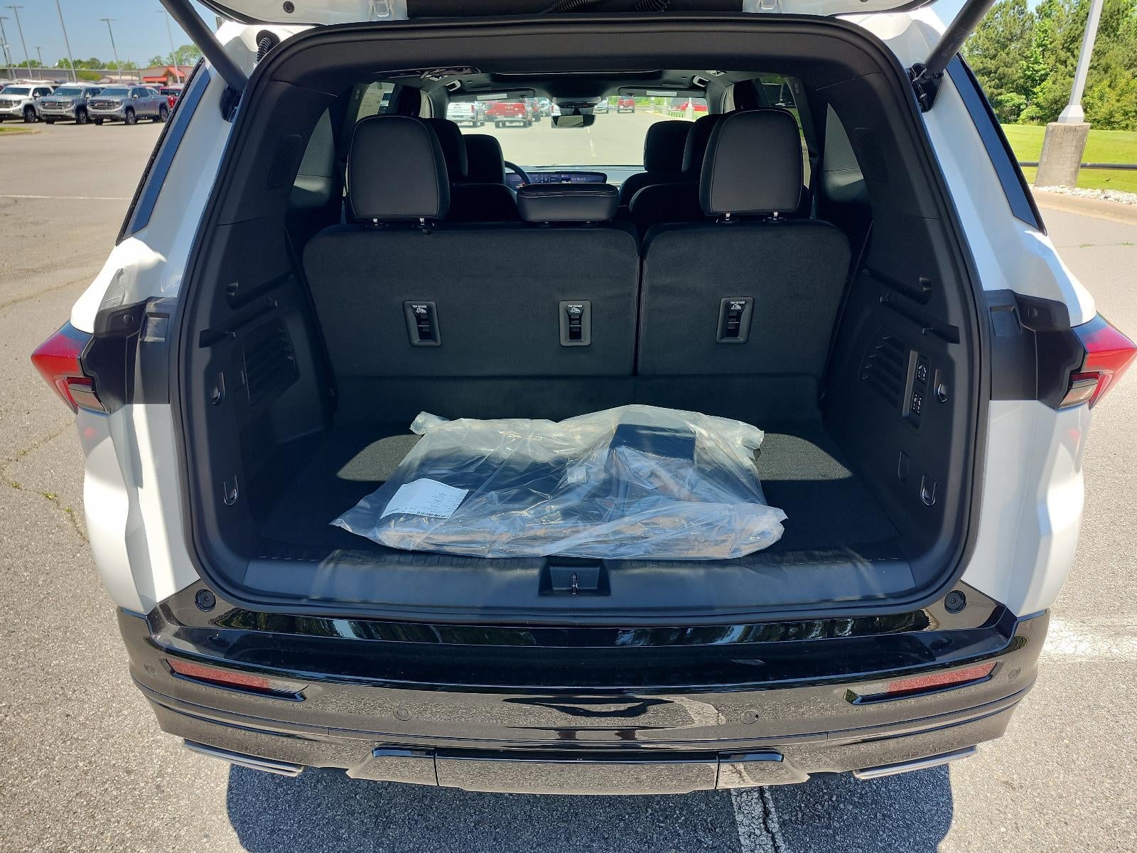2026 Buick Enclave 4dr Sport Touring