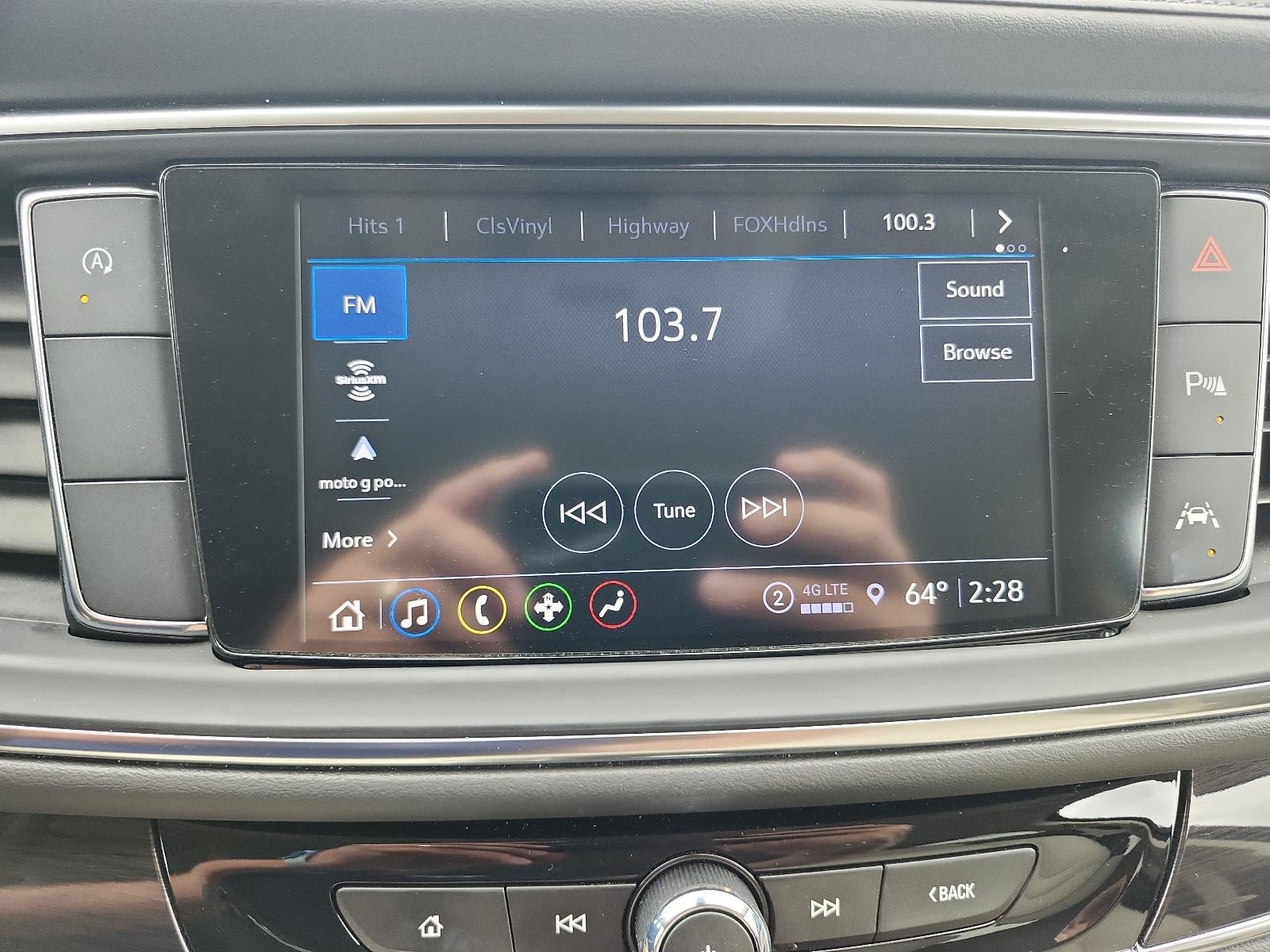 2023 Buick Enclave Essence