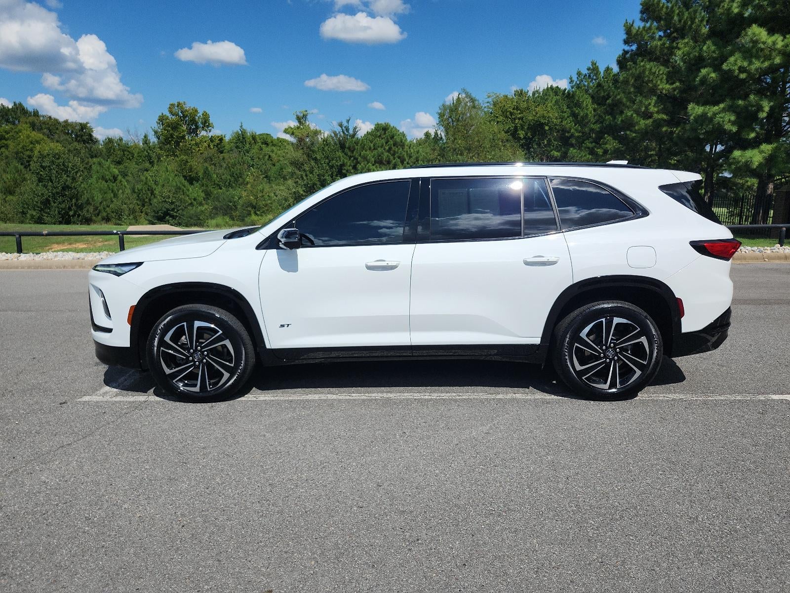 2025 Buick Enclave Sport Touring