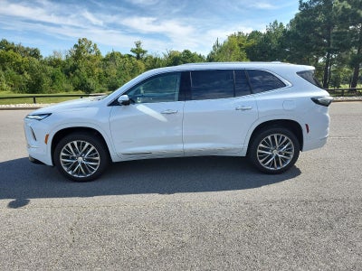 2026 Buick Enclave 4dr Avenir
