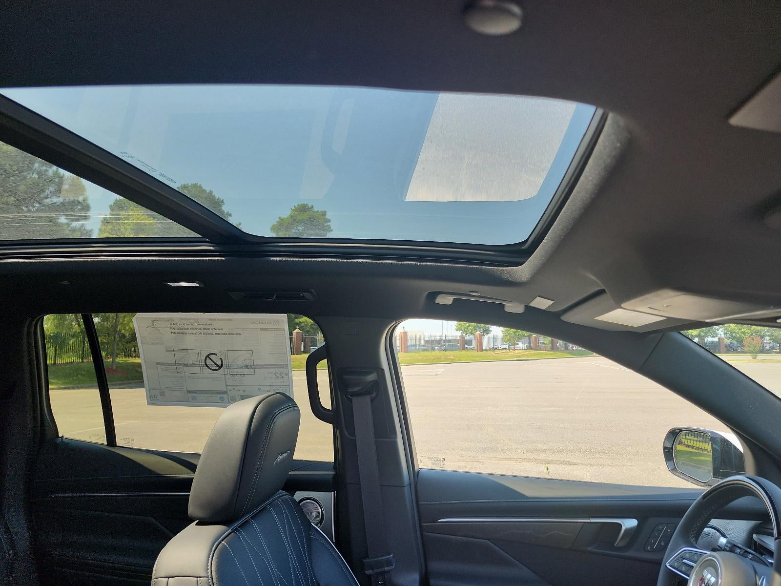 2026 Buick Enclave 4dr Avenir