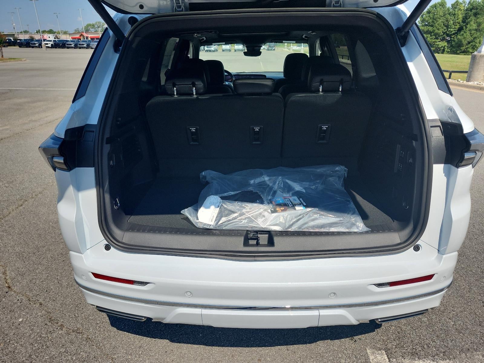 2026 Buick Enclave 4dr Avenir