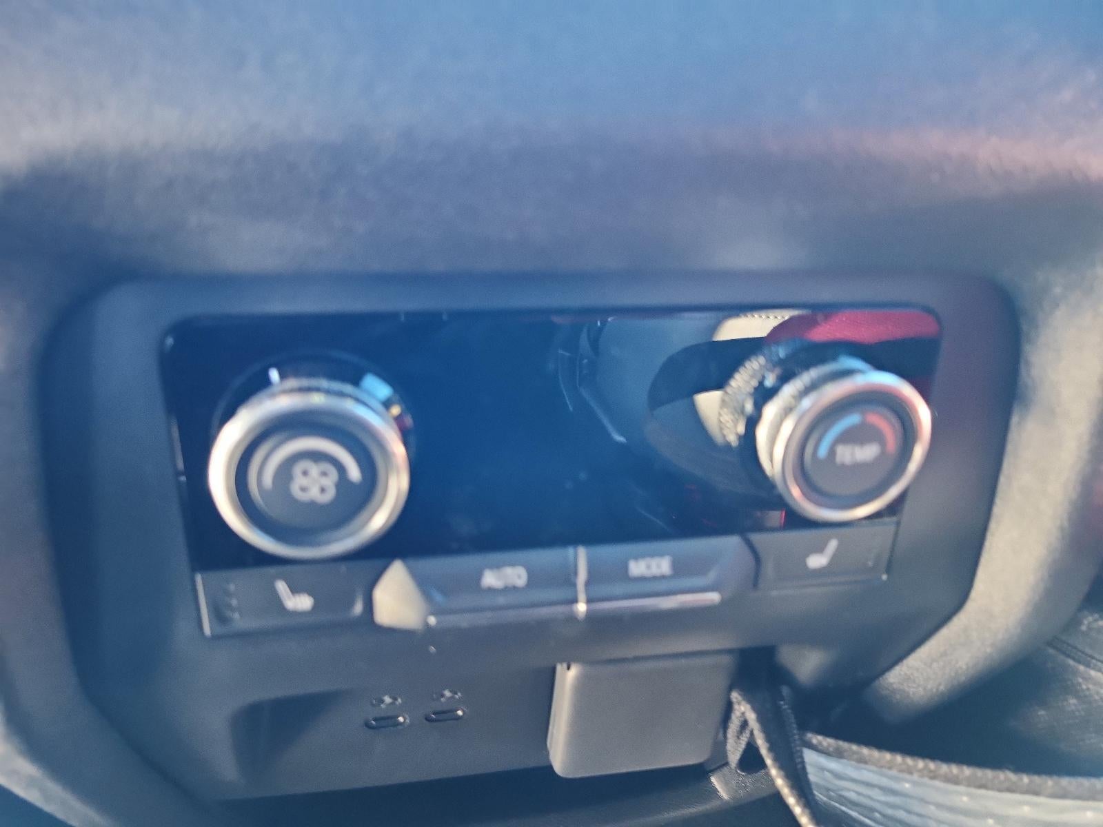 2026 Buick Enclave 4dr Avenir