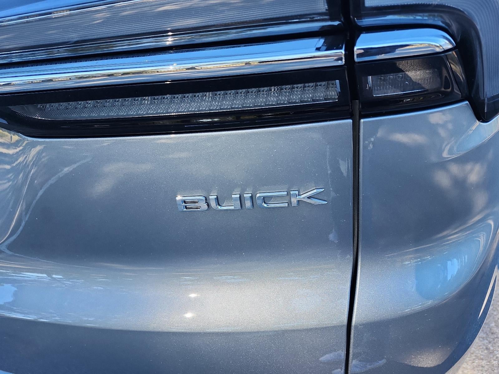 2026 Buick Enclave 4dr Avenir