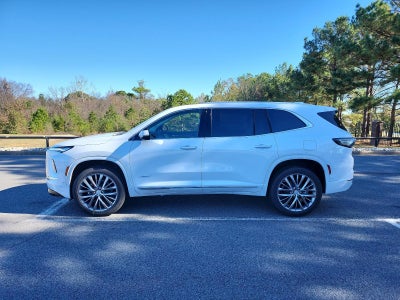 2026 Buick Enclave 4dr Avenir