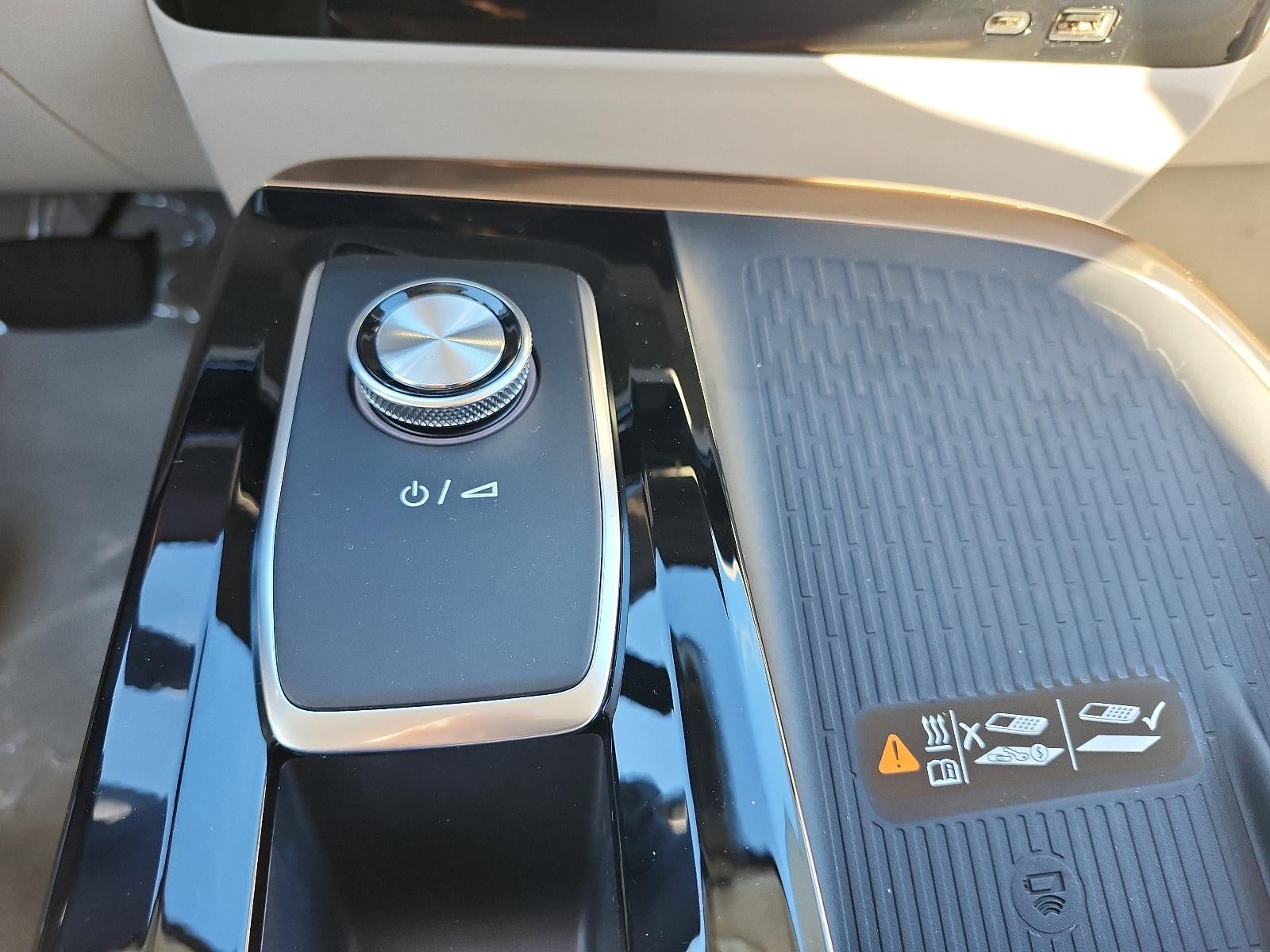 2026 Buick Enclave 4dr Avenir