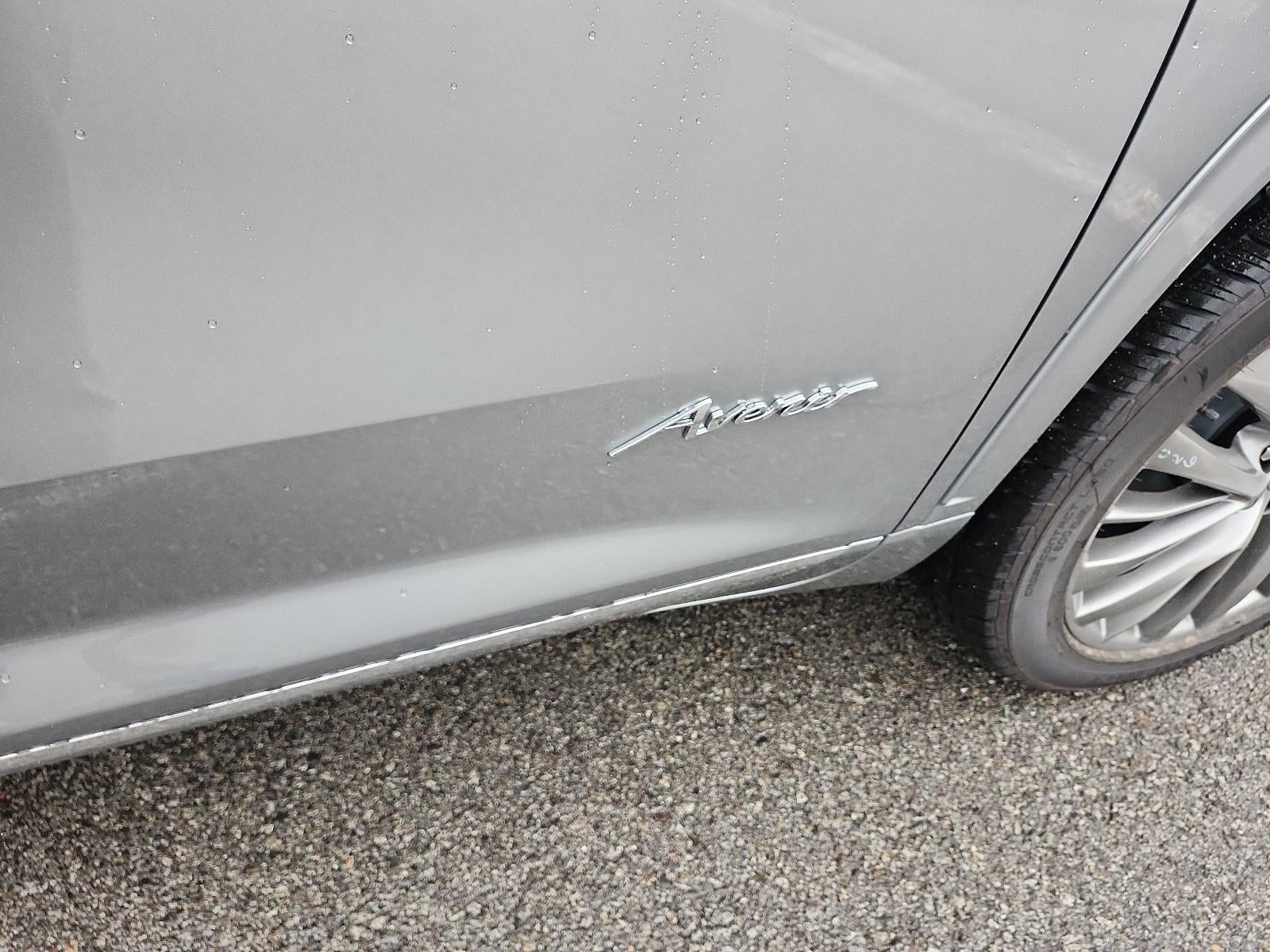 2026 Buick Enclave 4dr Avenir