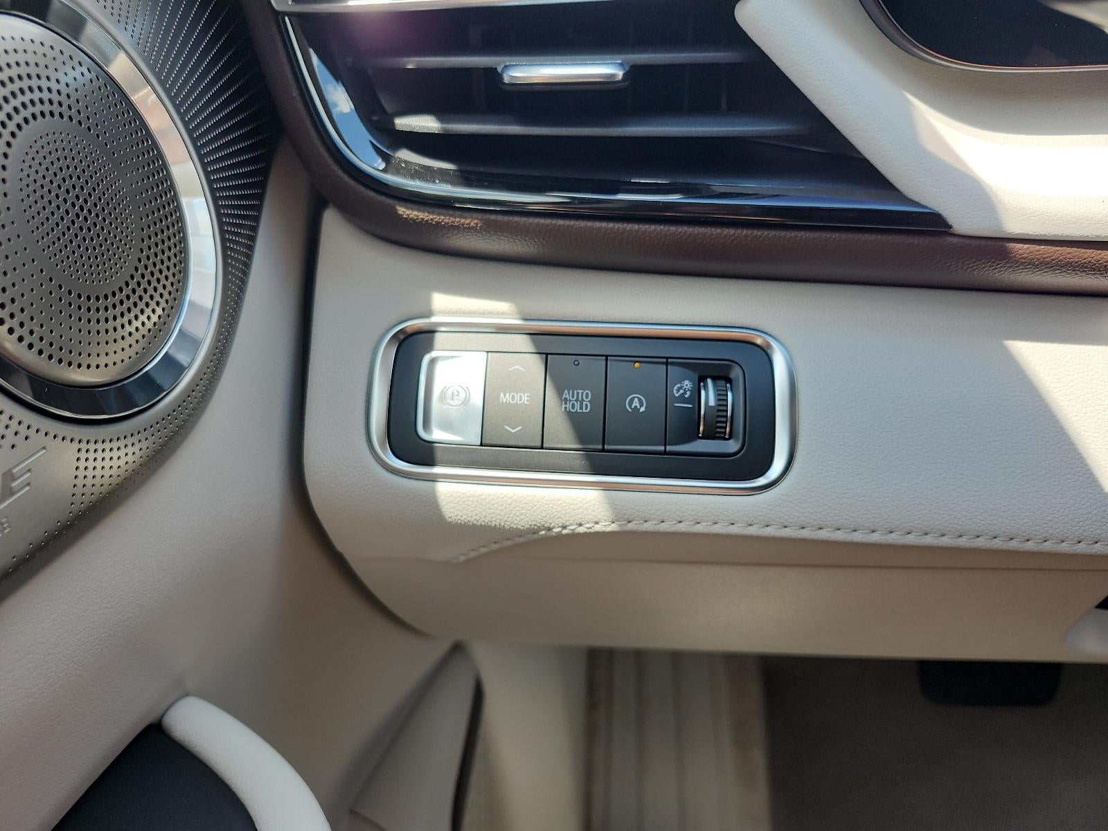 2026 Buick Enclave 4dr Avenir