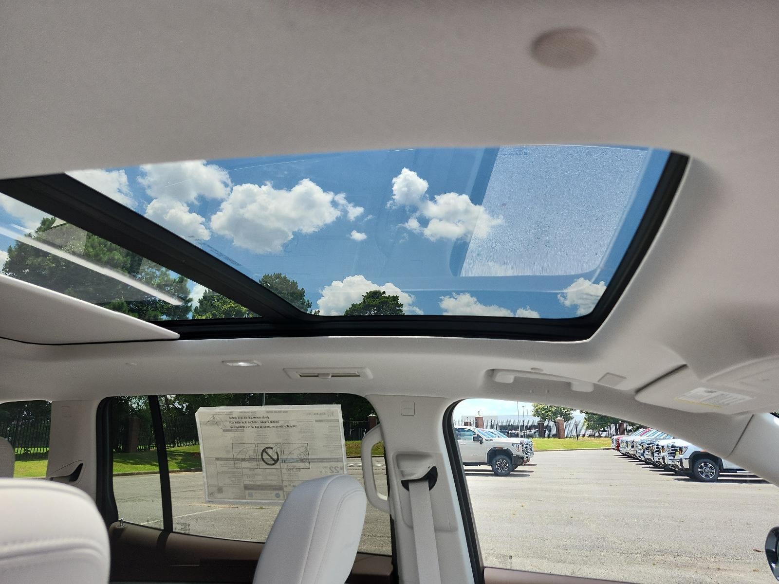 2026 Buick Enclave 4dr Avenir