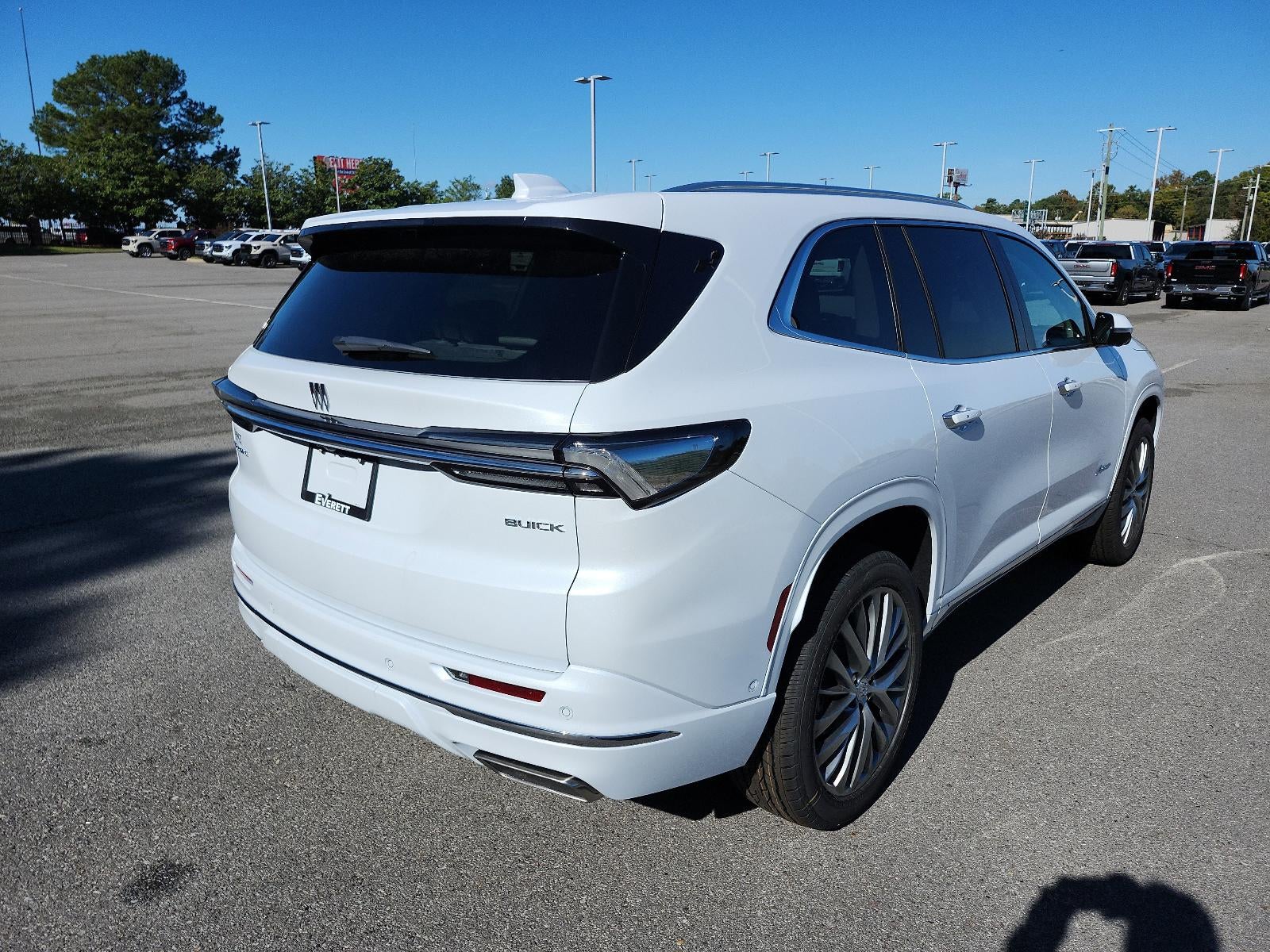 2026 Buick Enclave 4dr Avenir