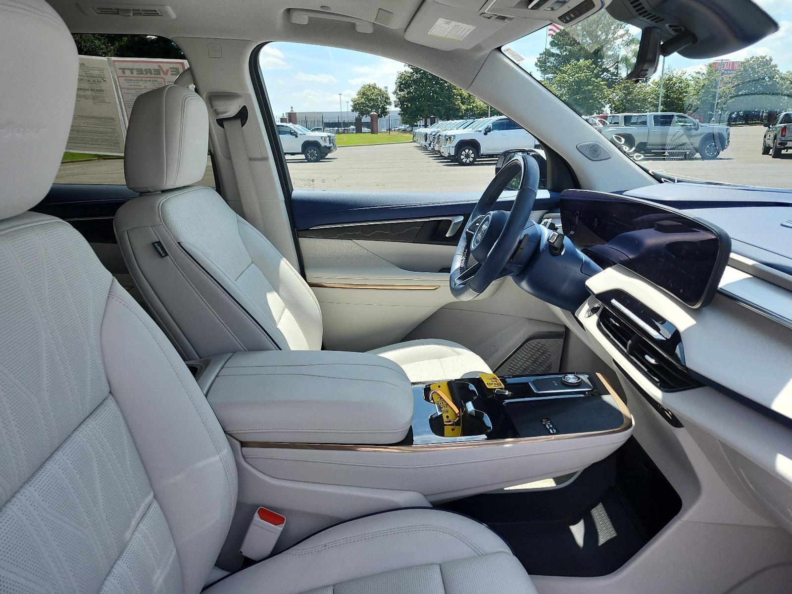 2025 Buick Enclave Avenir