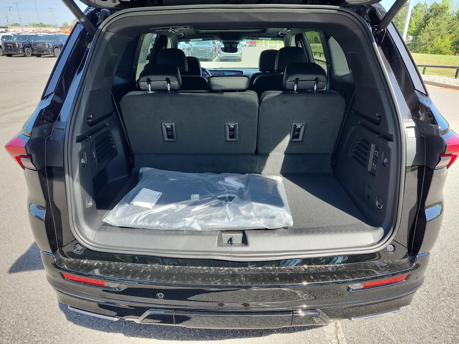 2026 Buick Enclave 4dr Sport Touring