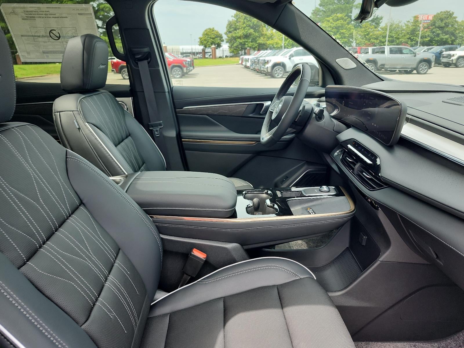 2026 Buick Enclave 4dr Avenir