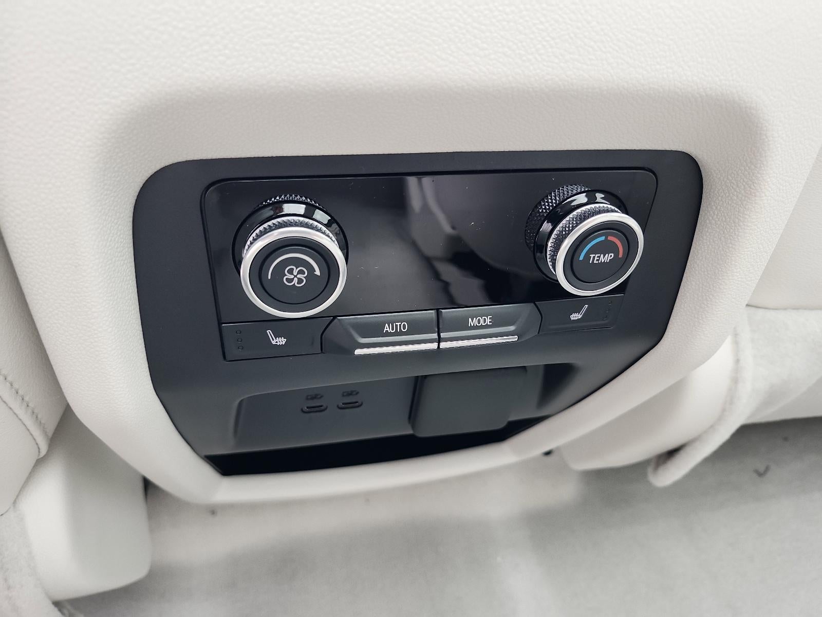 2026 Buick Enclave 4dr Avenir