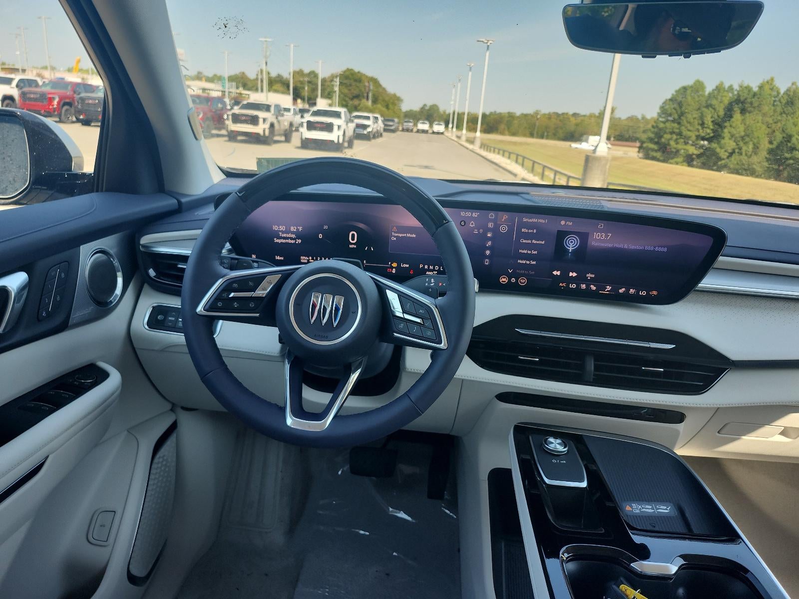 2027 Buick Enclave 4dr Avenir