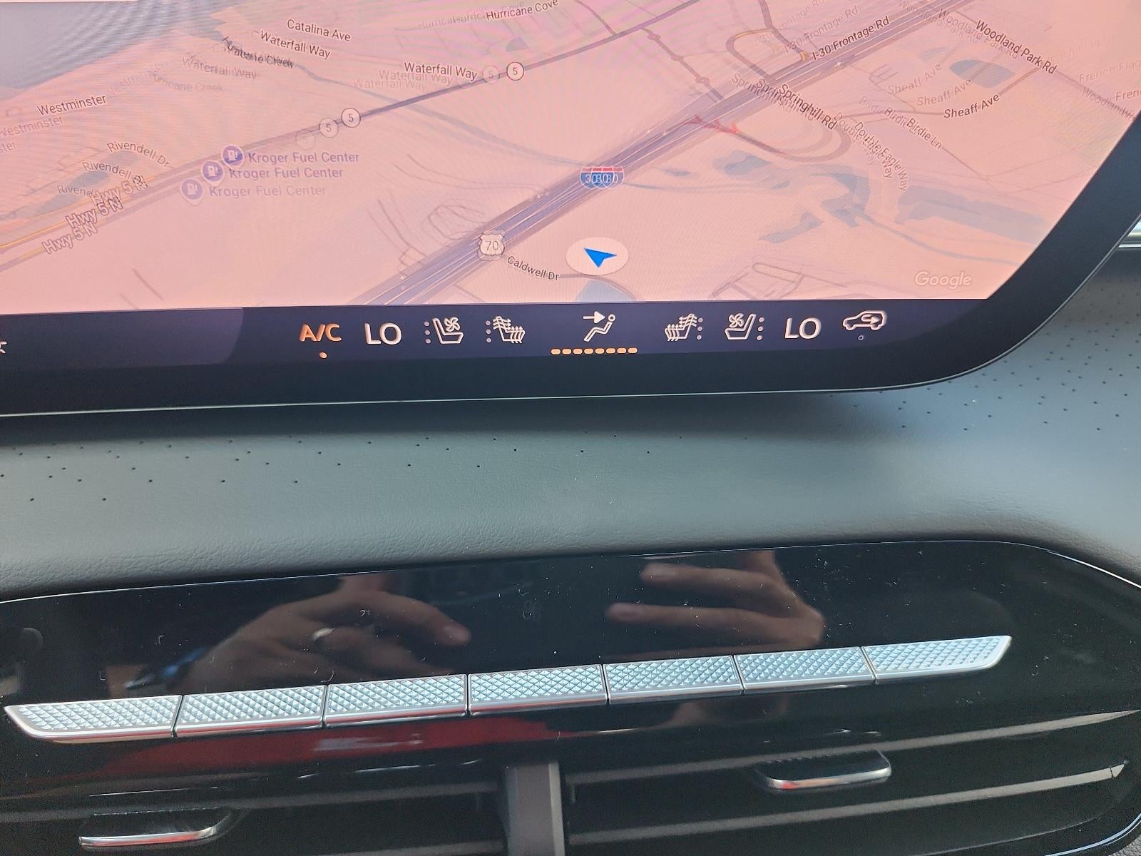 2027 Buick Enclave 4dr Avenir