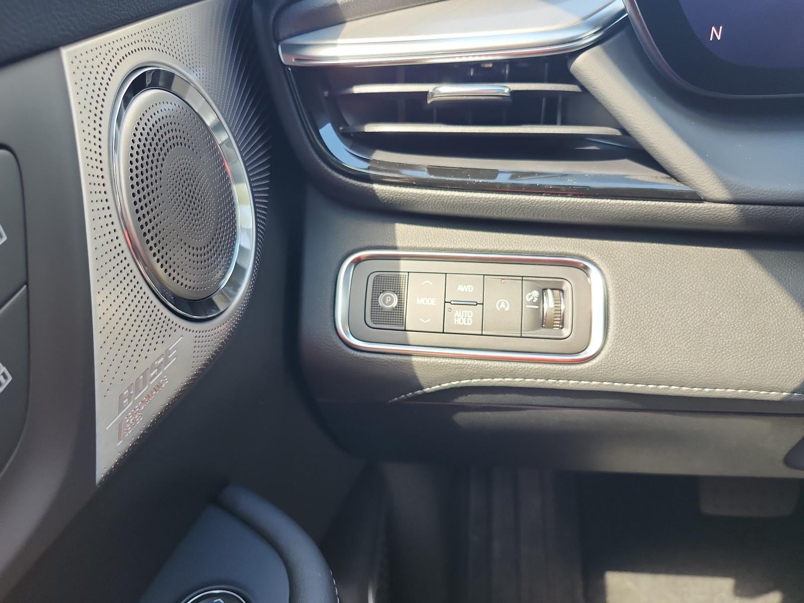 2027 Buick Enclave 4dr Avenir