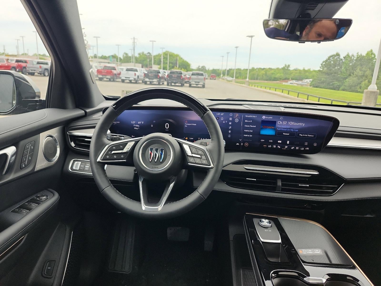 2026 Buick Enclave 4dr Avenir