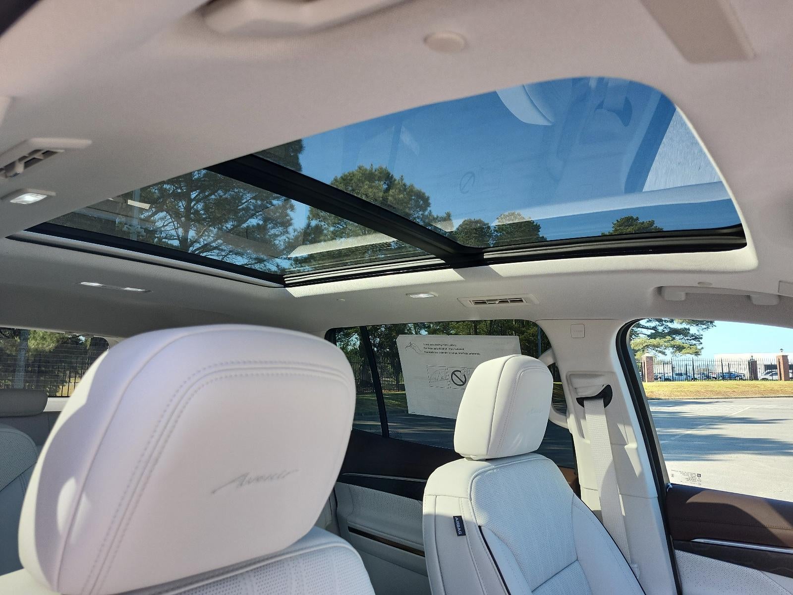 2026 Buick Enclave 4dr Avenir