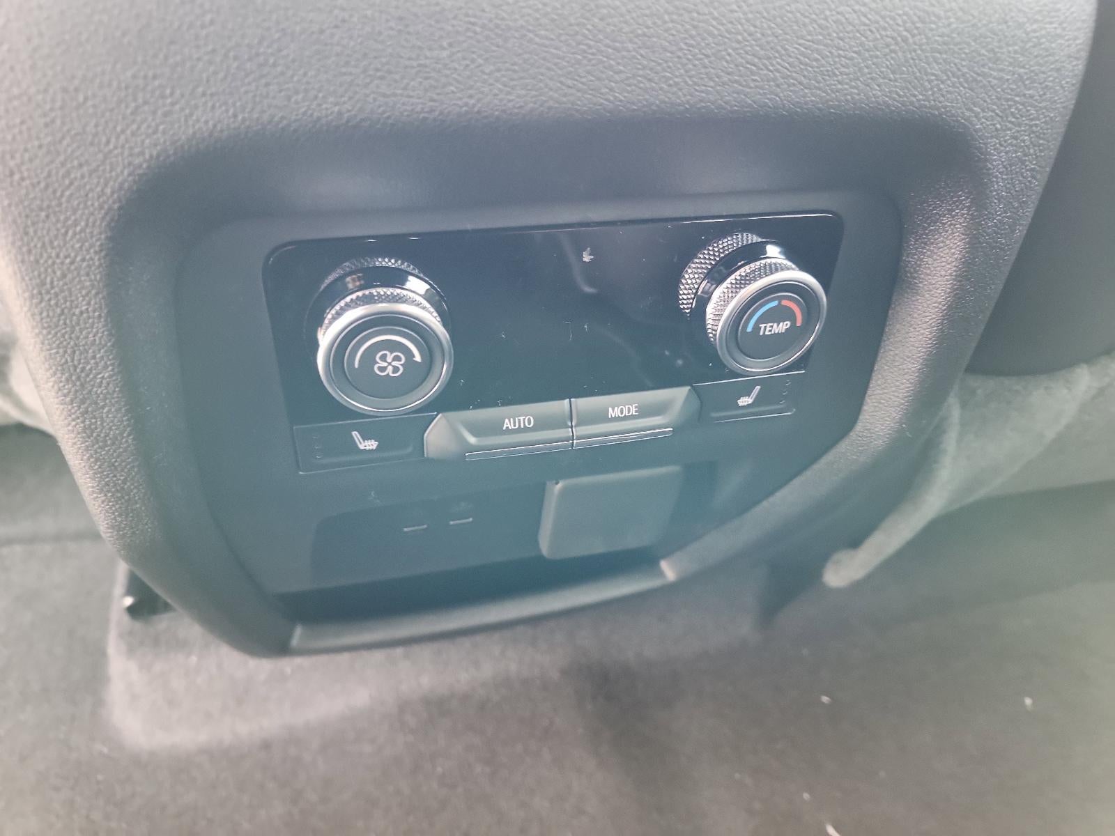 2026 Buick Enclave 4dr Avenir