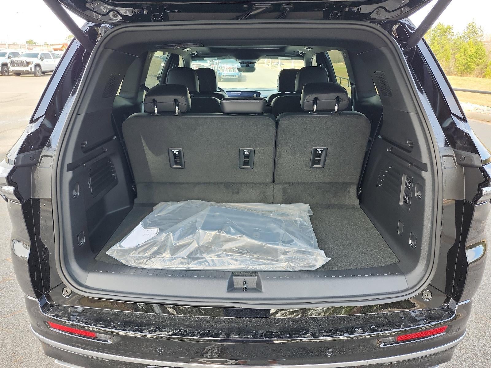 2026 Buick Enclave 4dr Avenir